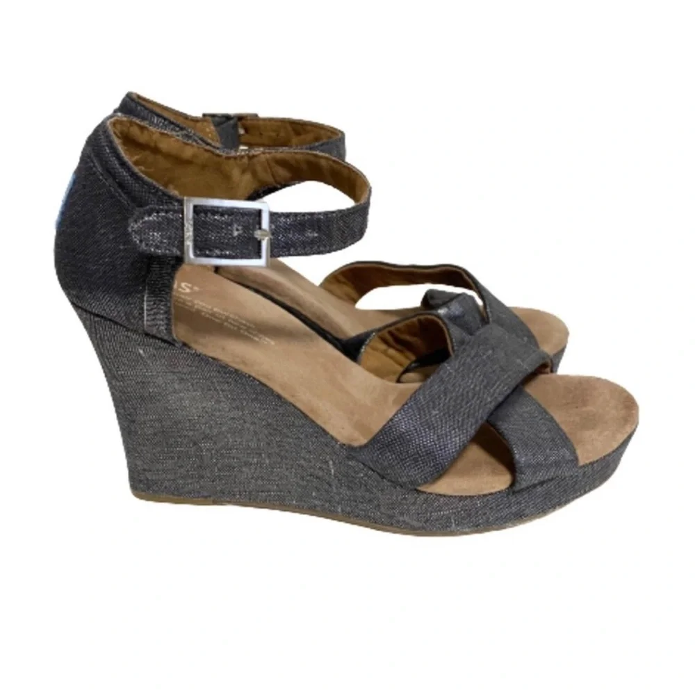 Toms Sienna metallic chambray wedge sandals size 7
